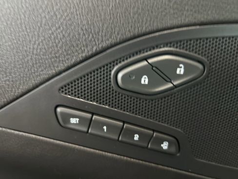 Used 2019 Chevrolet Corvette Stingray image 24