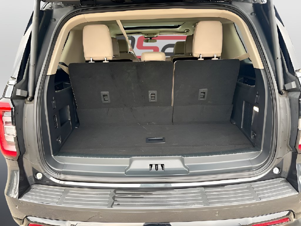 Used 2024 Ford Expedition Limited RWD image 28