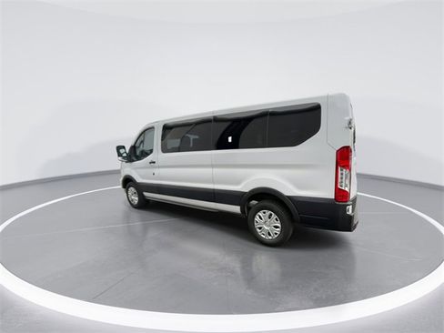 Used 2023 Ford Transit 350 XLT image 6