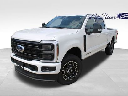 New 2025 Ford F350 Platinum w/ FX4 Off-Road Package
