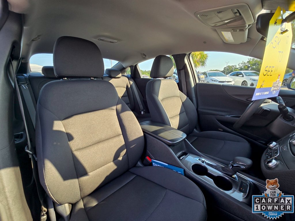 Used 2025 Chevrolet Malibu LT FWD image 45