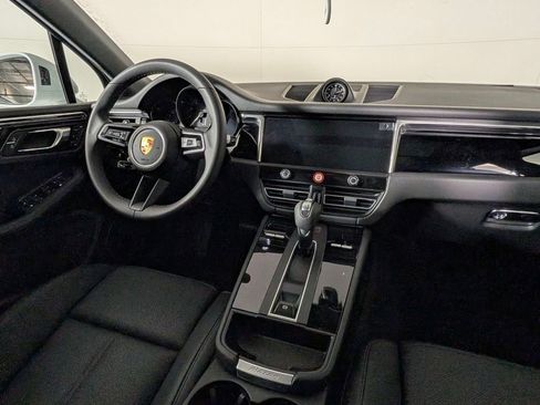 New 2026 Porsche Macan AWD/4WD image 22
