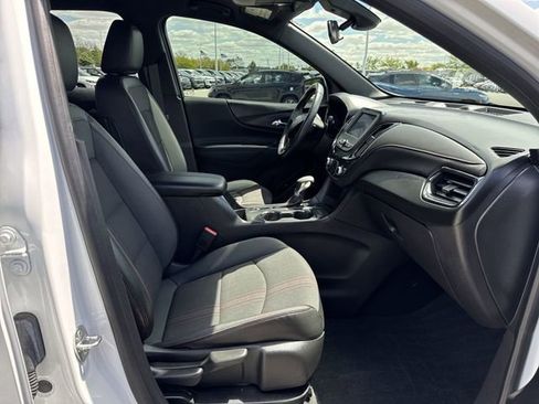 Used 2022 Chevrolet Equinox RS AWD/4WD image 27