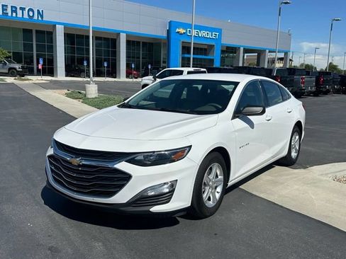 Used 2024 Chevrolet Malibu LS FWD image 30