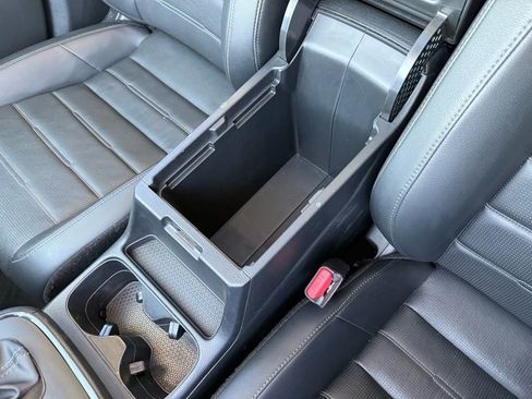 Used 2024 Honda CR-V EX-L image 30