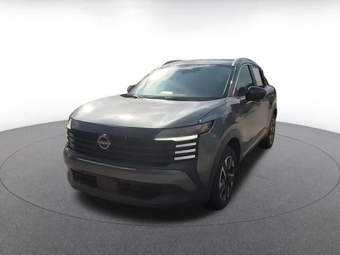Used 2026 Nissan Kicks SV w/ Cold Weather Package AWD/4WD image 6