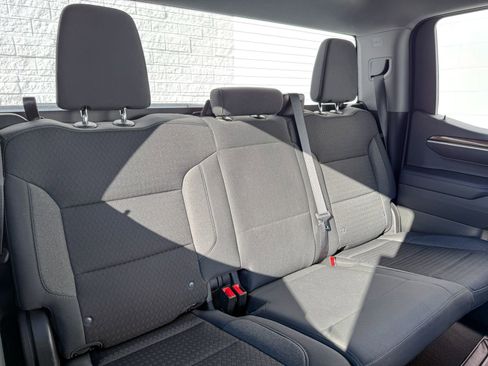 Used 2022 Chevrolet Silverado 1500 LT image 13