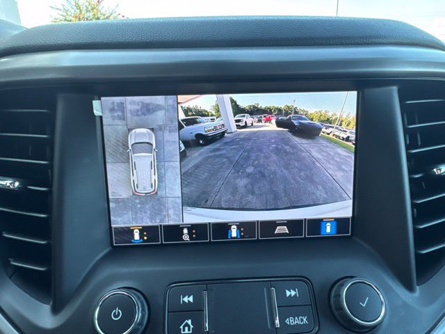 Used 2023 GMC Acadia AT4 w/ Technology Package AWD/4WD image 22