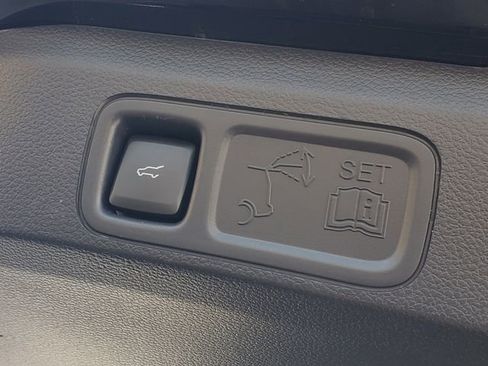 Used 2024 Lincoln Navigator Black Label image 36