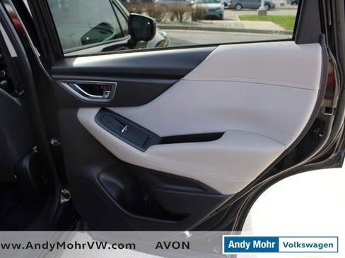 Used 2019 Subaru Forester Premium image 27