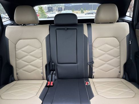 New 2026 Volkswagen Atlas Cross Sport SE image 31