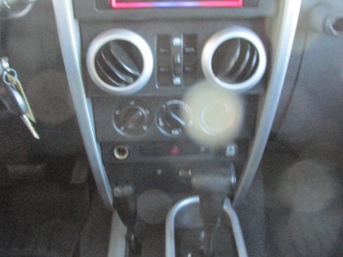 Used 2008 Jeep Wrangler Unlimited X image 13