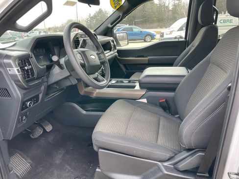 Used 2024 Ford F150 STX w/ Equipment Group 201A FX4 image 9