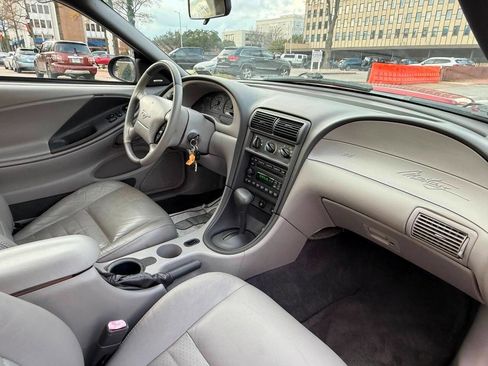 Used 2004 Ford Mustang GT image 19