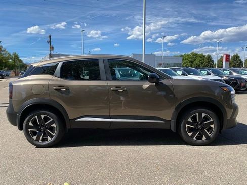 New 2026 Nissan Kicks SV w/ Cold Weather Package image 6