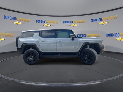 Used 2025 GMC Hummer EV 2X AWD/4WD image 12