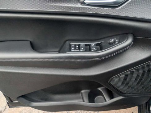 Used 2024 Jeep Grand Cherokee L Altitude image 21