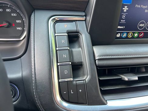 Used 2024 Chevrolet Tahoe LS RWD image 28