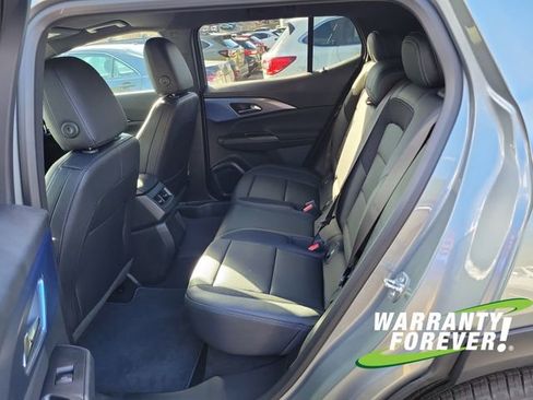 New 2026 Chevrolet Equinox EV LT image 15