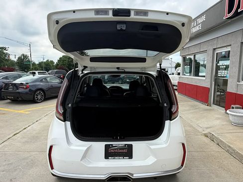 Used 2023 Kia Soul GT-Line w/ GT-Line Technology Package FWD image 21