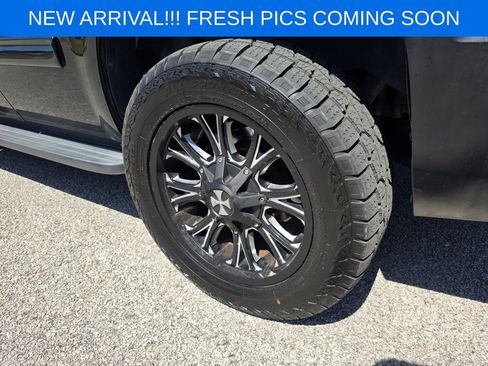 Used 2012 Chevrolet Tahoe LT AWD/4WD image 6