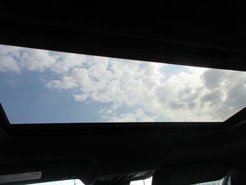 New 2026 GMC Sierra 2500 Denali Ultimate image 17