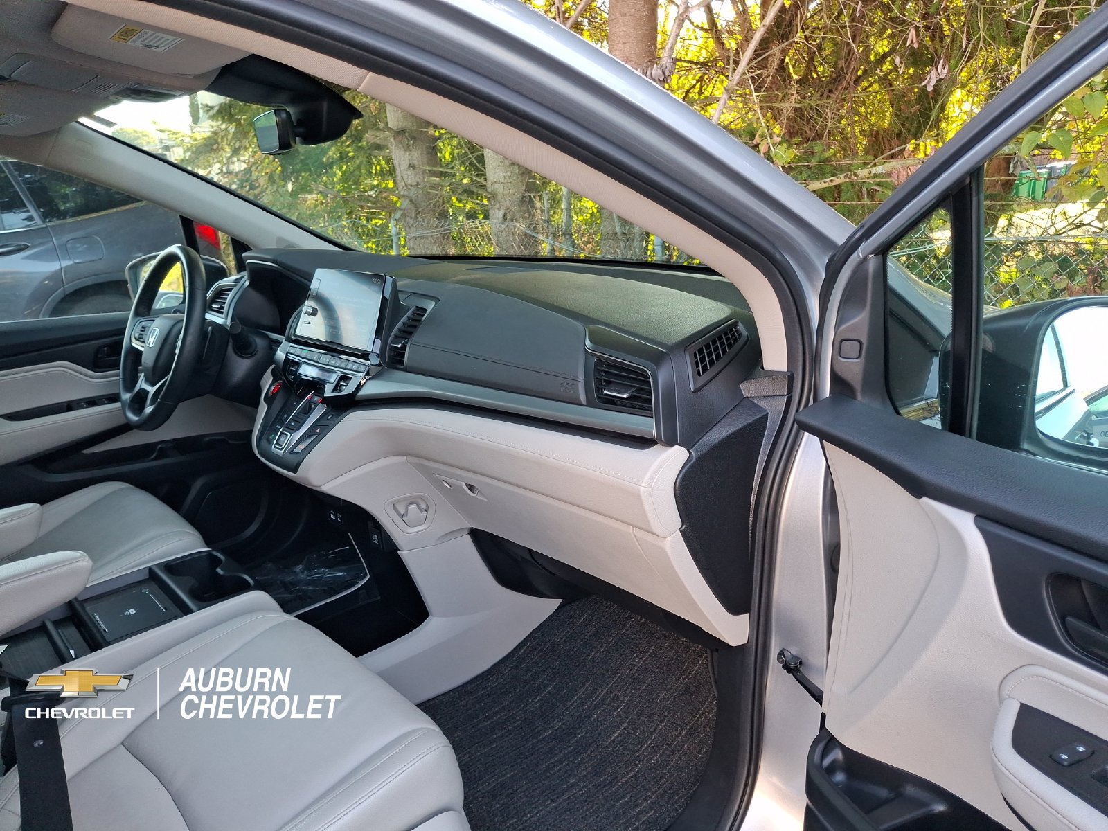 Used 2025 Honda Odyssey EX-L image 19