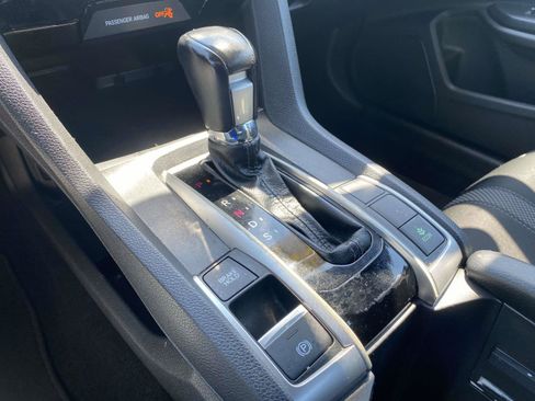 Used 2019 Honda Civic Sport image 26
