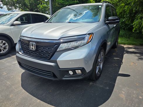 Used 2020 Honda Passport Touring image 2