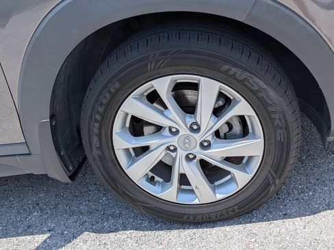 Used 2020 Hyundai Tucson SE FWD image 11