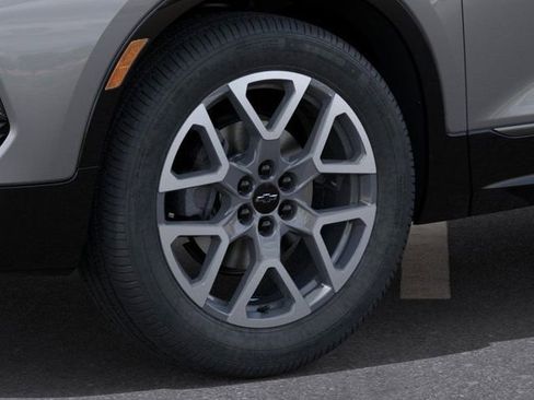 New 2026 Chevrolet Blazer RS w/ LPO, Floor Liner Package image 9