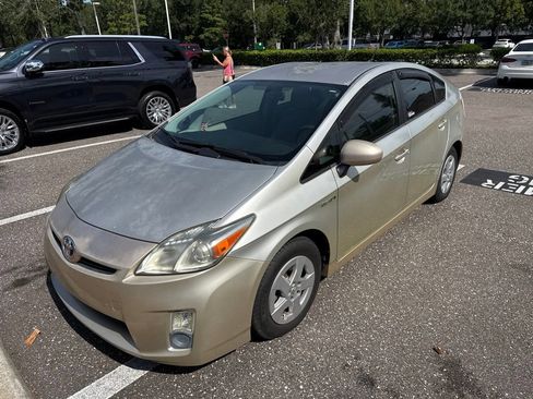 Used 2011 Toyota Prius Three w/ Navigation Pkg FWD image 1