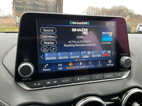 Used 2024 Nissan Sentra SV image 23