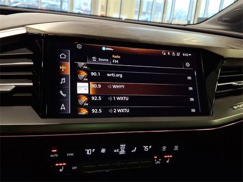 Used 2023 Audi Q4 e-tron Premium Plus image 18