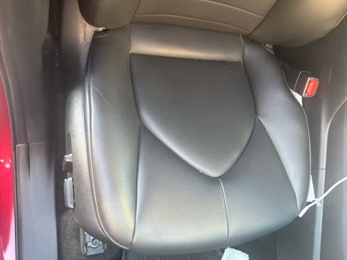 Used 2023 Toyota Highlander XLE AWD/4WD image 8