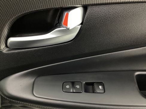 Used 2020 Hyundai Santa Fe Limited image 39