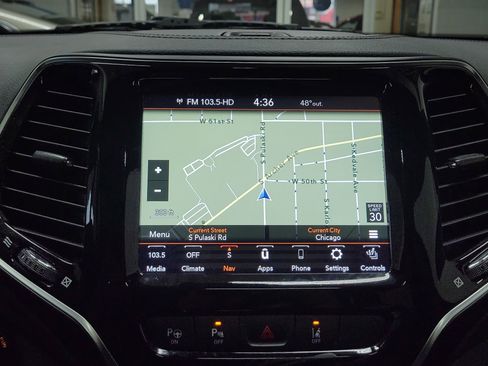 Used 2020 Jeep Cherokee High Altitude image 32