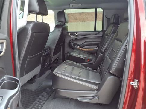 Used 2020 GMC Yukon XL Denali AWD/4WD image 16