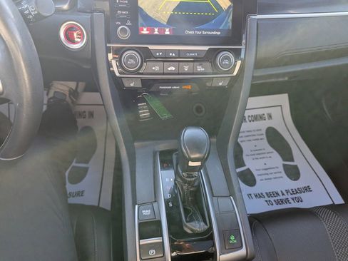Used 2021 Honda Civic Sport Touring image 17