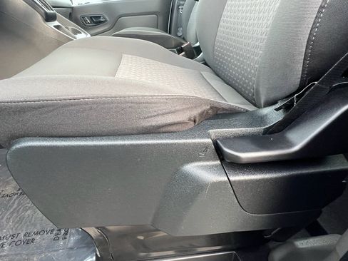 Used 2023 Ford Transit 350 XLT image 19