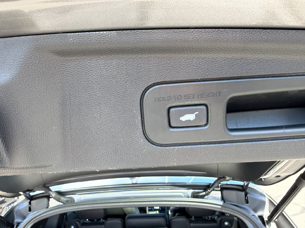 Used 2023 Acura MDX A-Spec AWD/4WD image 29
