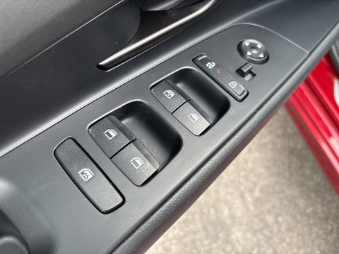Certified 2025 Hyundai Elantra Sport FWD image 22