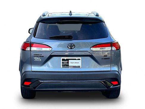Used 2023 Toyota Corolla Cross AWD Hybrid image 5