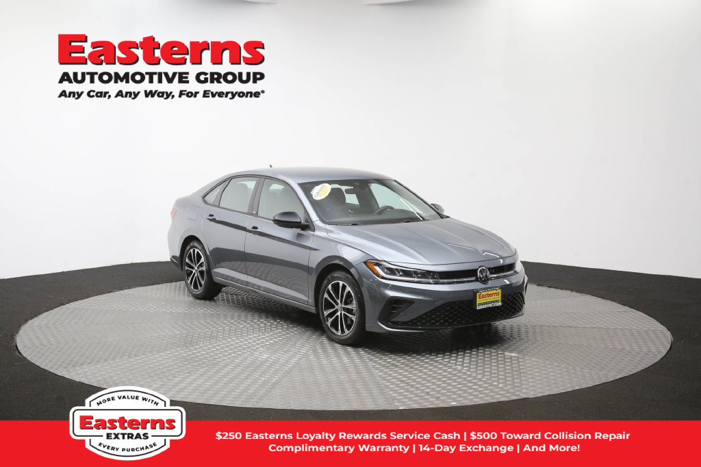Used 2025 Volkswagen Jetta Sport FWD image 50