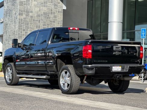 Used 2017 Chevrolet Silverado 2500 LTZ w/ Duramax Plus Package image 7