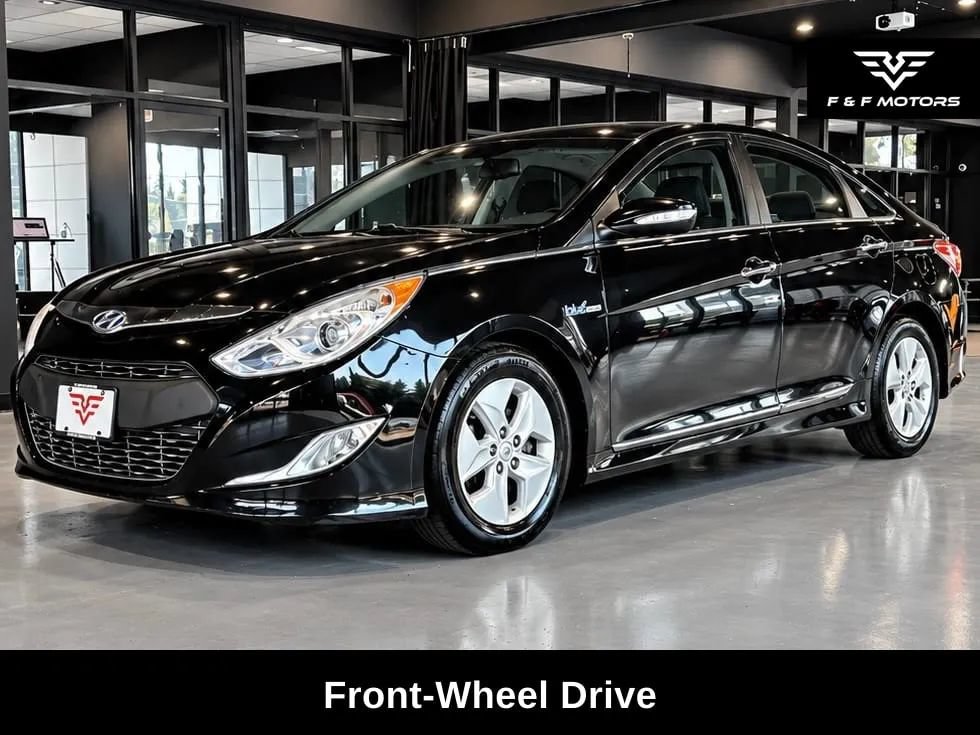Used 2012 Hyundai Sonata Hybrid FWD image 2