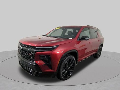 Used 2026 Chevrolet Traverse RS w/ LPO, Floor Liner Package FWD image 40