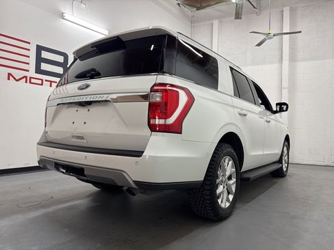 Used 2020 Ford Expedition XLT w/ Equipment Group 201A image 9