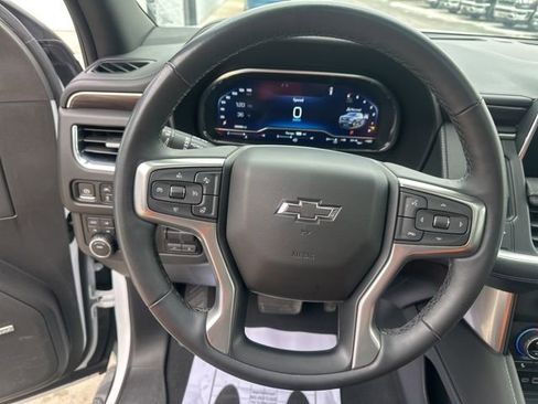 Used 2023 Chevrolet Tahoe Z71 w/ Luxury Package image 16