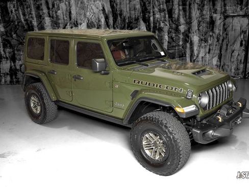 Used 2024 Jeep Wrangler Unlimited Rubicon 392 AWD/4WD image 3